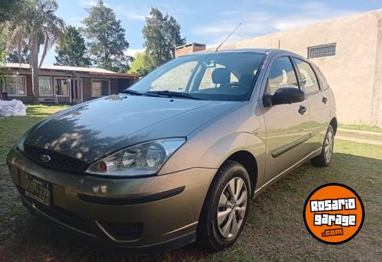 Autos - Ford Focus 2006 Nafta 198000Km - En Venta