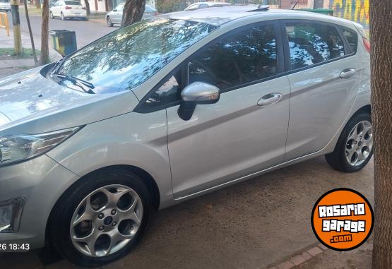 Autos - Ford Kinety titanium mexicano 2013 Nafta 146000Km - En Venta