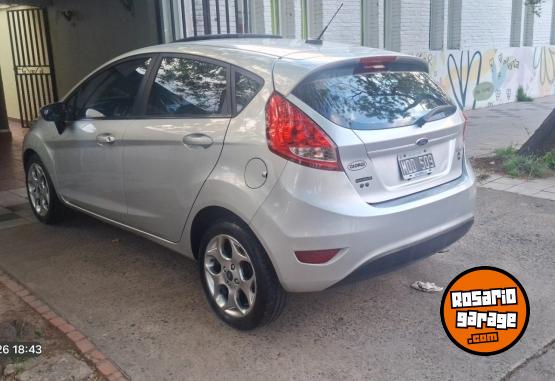 Autos - Ford Kinety titanium mexicano 2013 Nafta 146000Km - En Venta