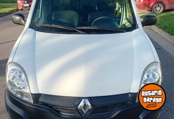 Utilitarios - Renault Kangoo 1.6 2017 Nafta 106000Km - En Venta