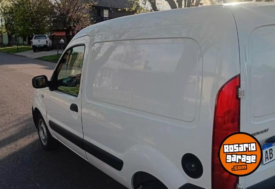 Utilitarios - Renault Kangoo 1.6 2017 Nafta 106000Km - En Venta