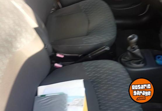Utilitarios - Renault Kangoo 1.6 2017 Nafta 106000Km - En Venta