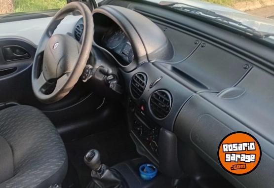 Utilitarios - Renault Kangoo 1.6 2017 Nafta 106000Km - En Venta