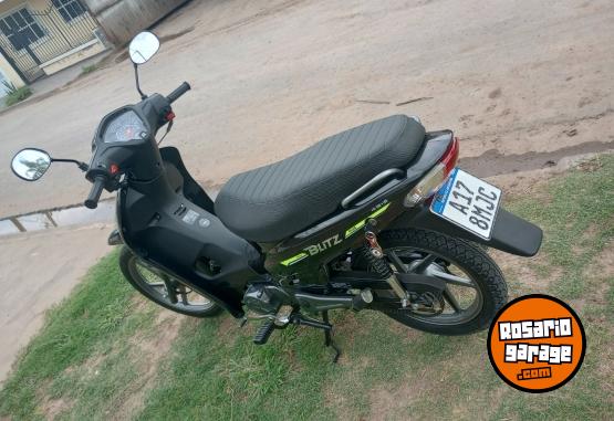 Motos - Motomel Blitz Plus 2023 Nafta 18000Km - En Venta