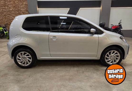 Autos - Volkswagen VOLKSWAGEN HIGH UP! 1.0L 2017 Nafta 99000Km - En Venta