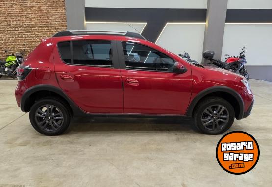 Autos - Renault SANDERO STEPWAY ZEN 1.6L 2023 Nafta 40000Km - En Venta