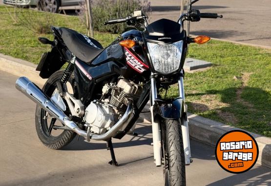 Motos - Honda New tit�n 150 2018 Nafta 30000Km - En Venta