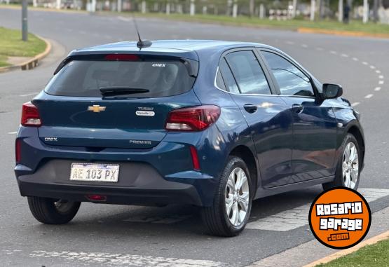 Autos - Chevrolet Onix 2020 Nafta 98800Km - En Venta
