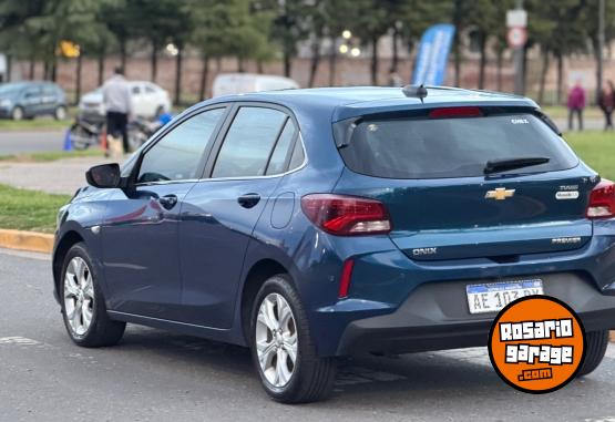 Autos - Chevrolet Onix 2020 Nafta 98800Km - En Venta