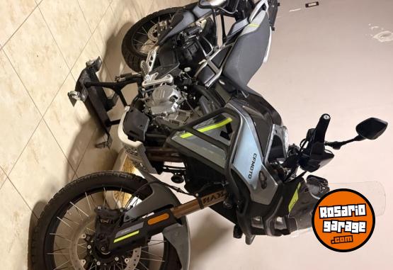 Motos - CF Mt 450 2025 Nafta 6800Km - En Venta