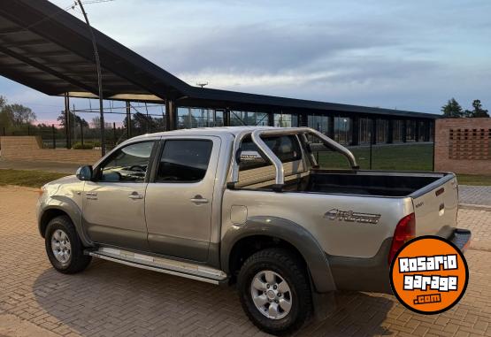 Camionetas - Toyota Hilux 2006 Diesel 400000Km - En Venta
