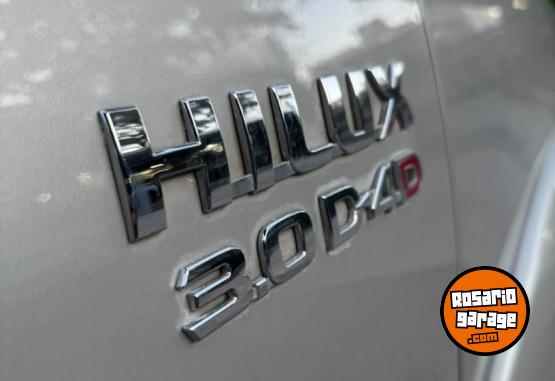 Camionetas - Toyota Hilux SRV 3.0 TDI 4x4 2014 Diesel 270000Km - En Venta