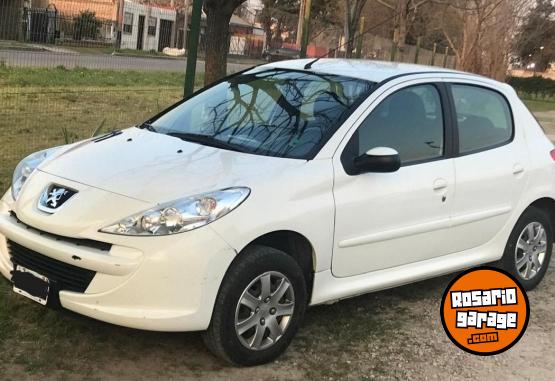 Autos - Peugeot 207 2013 Nafta 116500Km - En Venta
