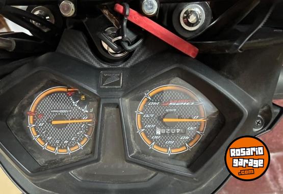 Motos - Honda CB 125 2025 Nafta 4000Km - En Venta