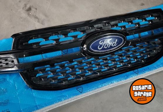 Accesorios para Autos - Parrilla original Ford ranger - En Venta