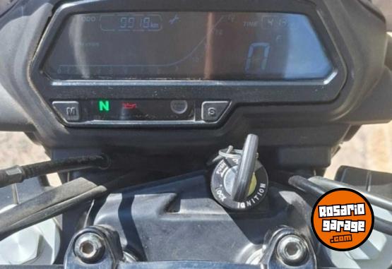 Motos - Bajaj DOMINAR 250 CC 2023 Nafta 9918Km - En Venta