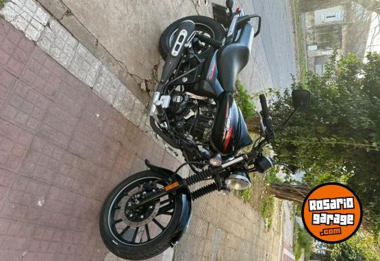 Motos - Bajaj Avenger 220 street 2020 Nafta 2180Km - En Venta