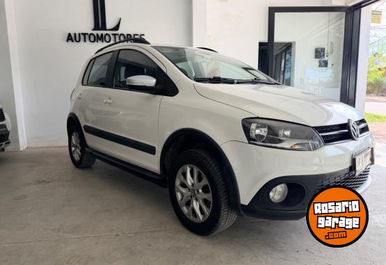 Autos - Volkswagen Crossfox highine 2014 Nafta 129000Km - En Venta