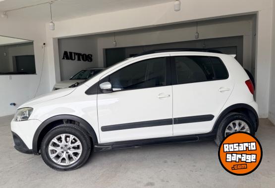 Autos - Volkswagen Crossfox highine 2014 Nafta 129000Km - En Venta