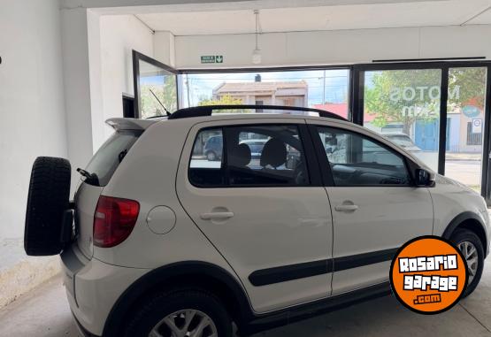 Autos - Volkswagen Crossfox highine 2014 Nafta 129000Km - En Venta