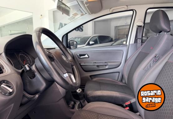 Autos - Volkswagen Crossfox highine 2014 Nafta 129000Km - En Venta