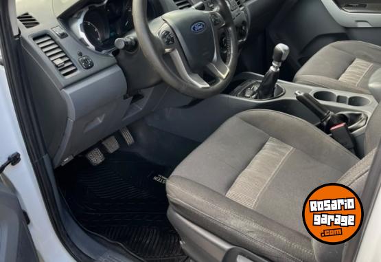 Camionetas - Ford RANGER XLT 3.2 2015 Diesel 290000Km - En Venta