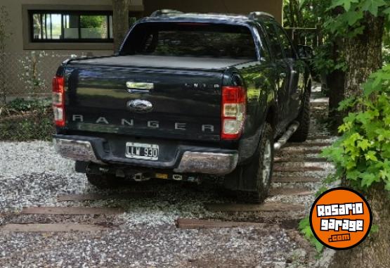 Camionetas - Ford Ranger 4x4 Límited 3.2 2012 Diesel 150000Km - En Venta