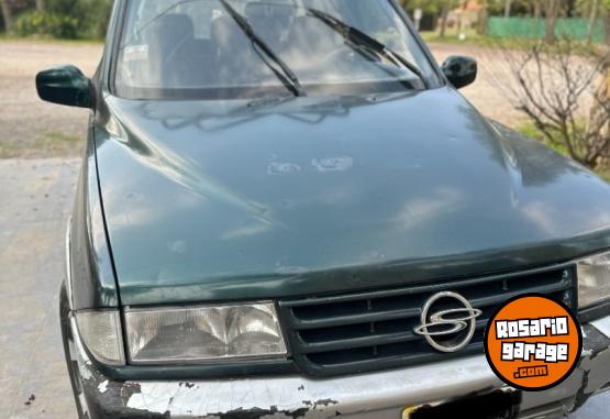 Camionetas - Mercedes Benz SsangYong Musso 601 1997 Diesel 280000Km - En Venta