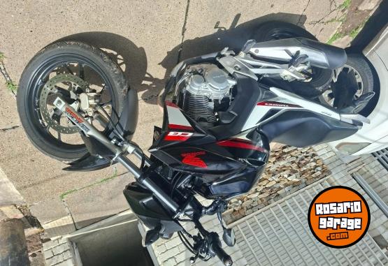 Motos - Honda Cb 2018 Nafta 24000Km - En Venta