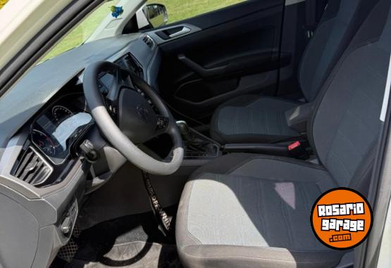 Autos - Volkswagen Nivus 2022 Nafta 42800Km - En Venta