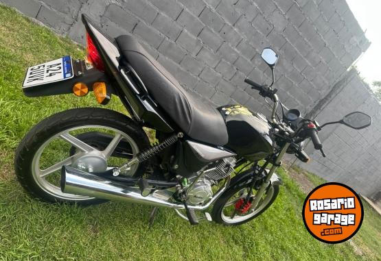Motos - Keller Stratus 150 2025 Nafta 5400Km - En Venta