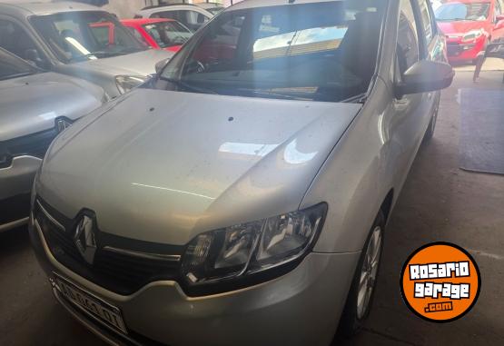 Autos - Renault Logan 2018 Nafta 30000Km - En Venta