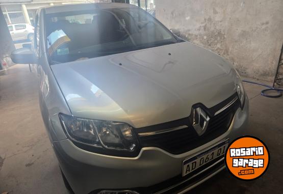 Autos - Renault Logan 2018 Nafta 30000Km - En Venta
