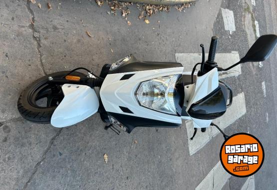 Motos - Kymco Agility 2024 Nafta 8900Km - En Venta