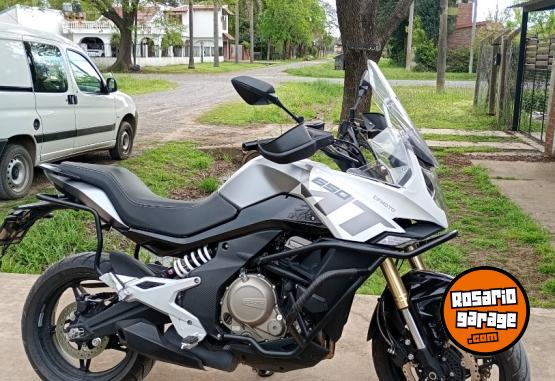 Motos - CF 650 MT 2024 Nafta 9600Km - En Venta