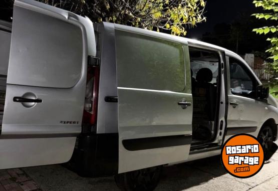 Utilitarios - Peugeot Expert 2012 Diesel 400Km - En Venta