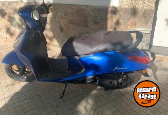 Motos - Yamaha Fascino 2024 Nafta 18000Km - En Venta
