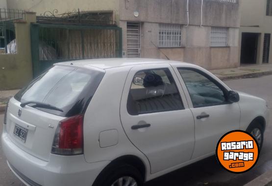 Autos - Fiat Palio Top Fire 2013 Nafta 105000Km - En Venta