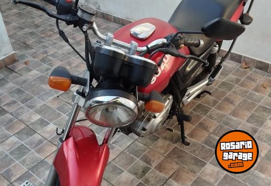 Motos - Suzuki EN 125 2A 2018 Nafta 44000Km - En Venta