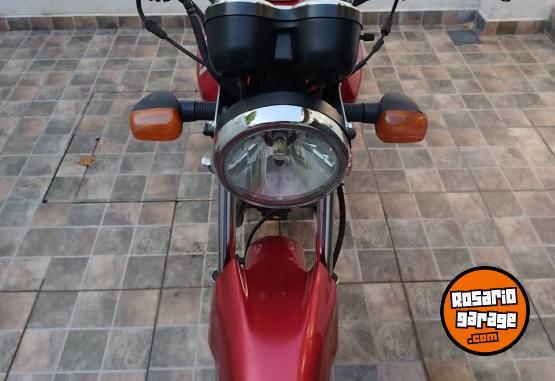 Motos - Suzuki EN 125 2A 2018 Nafta 44000Km - En Venta