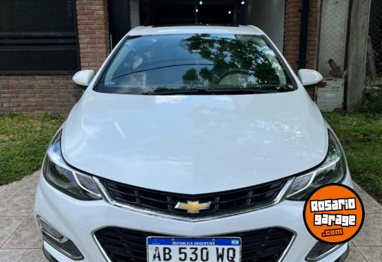 Autos - Chevrolet Cruze LTZ + 2017 Nafta 108000Km - En Venta