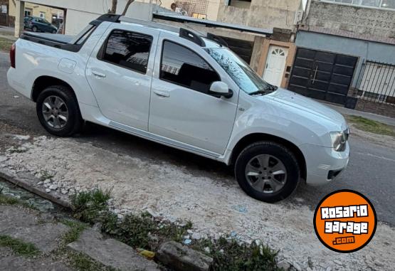 Camionetas - Renault Duster Oroch 2.0 2018 GNC 95000Km - En Venta
