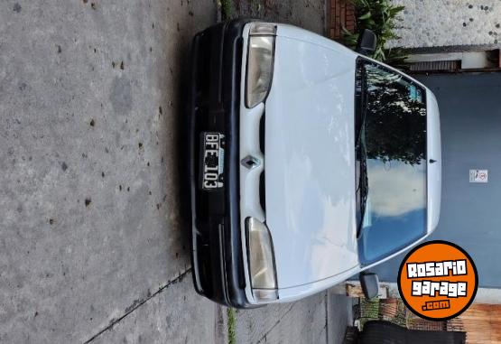 Autos - Renault 19 1997 GNC 270000Km - En Venta