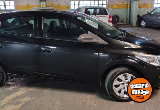 Autos - Chevrolet ONIX 2015 GNC 99000Km - En Venta