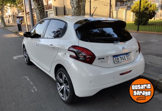 Autos - Peugeot 208 GT 2017 Nafta 115000Km - En Venta