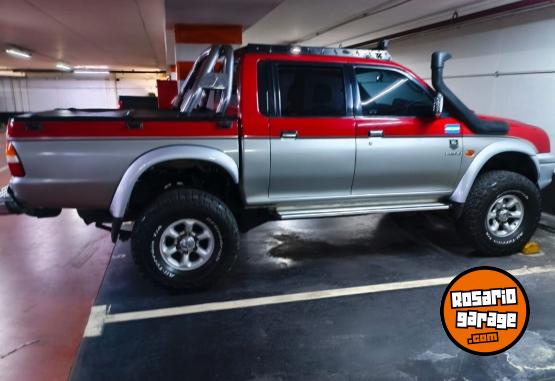 Camionetas - Mitsubishi L200 1998 Diesel 250000Km - En Venta