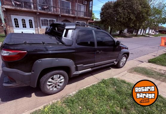 Camionetas - Fiat Strada 2017 Nafta 93000Km - En Venta