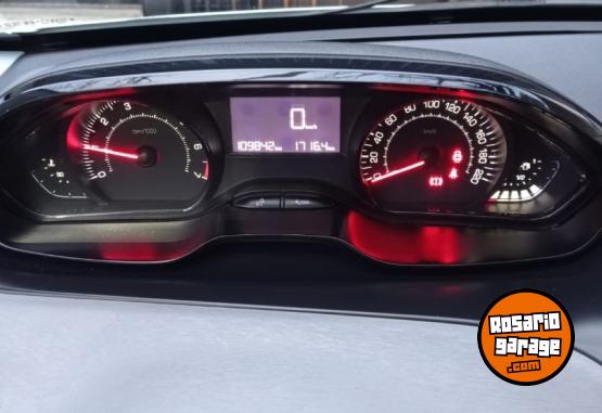 Autos - Peugeot 2014 2014 Nafta 109000Km - En Venta