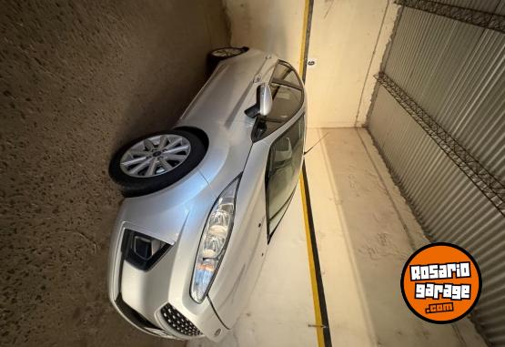 Autos - Ford Fiesta 2019 Nafta 113000Km - En Venta