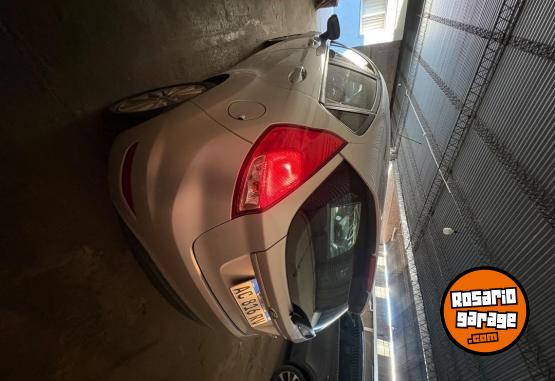 Autos - Ford Fiesta 2019 Nafta 113000Km - En Venta